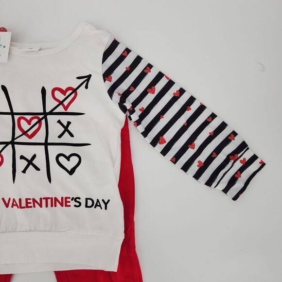 BABY Girl TicTacToe Valentine's Day Heart Jogger Set - Picture 3 of 6
